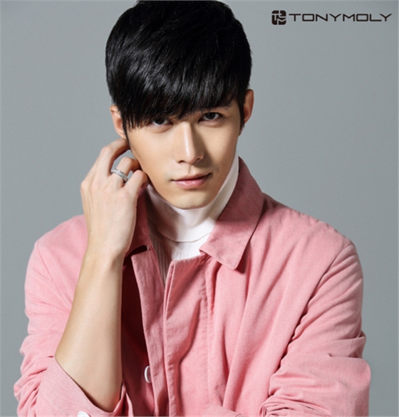 ������ױƷTONYMOLY�����ѧ����������