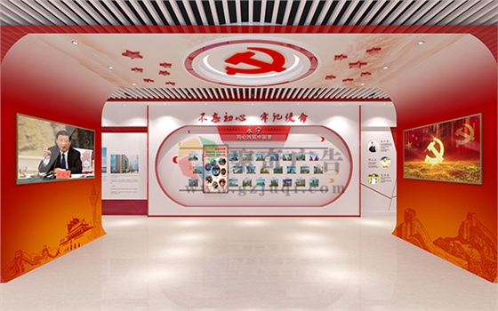 �����Ļ�չ��