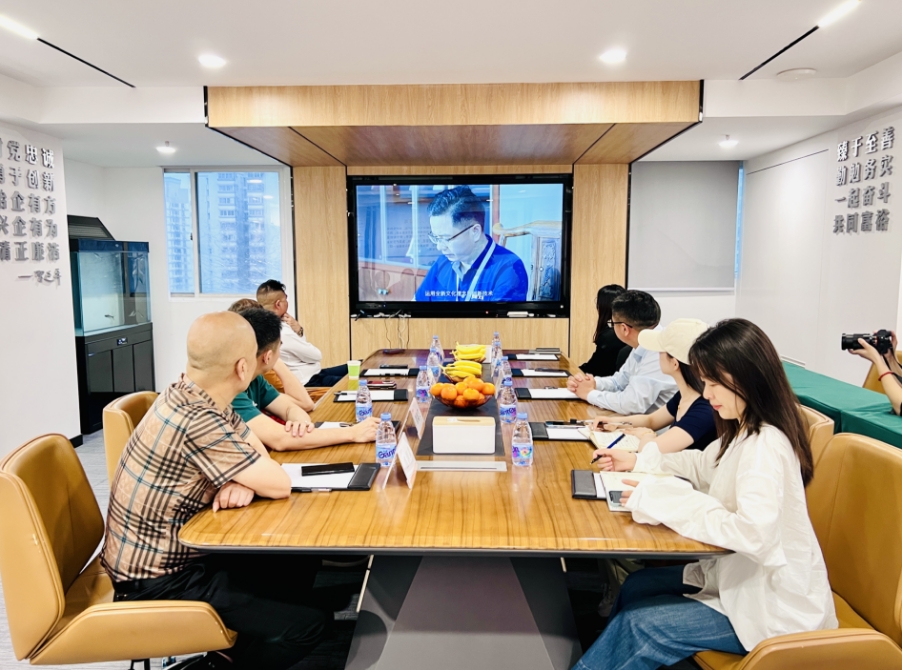 ���ݾ����Ĵ�